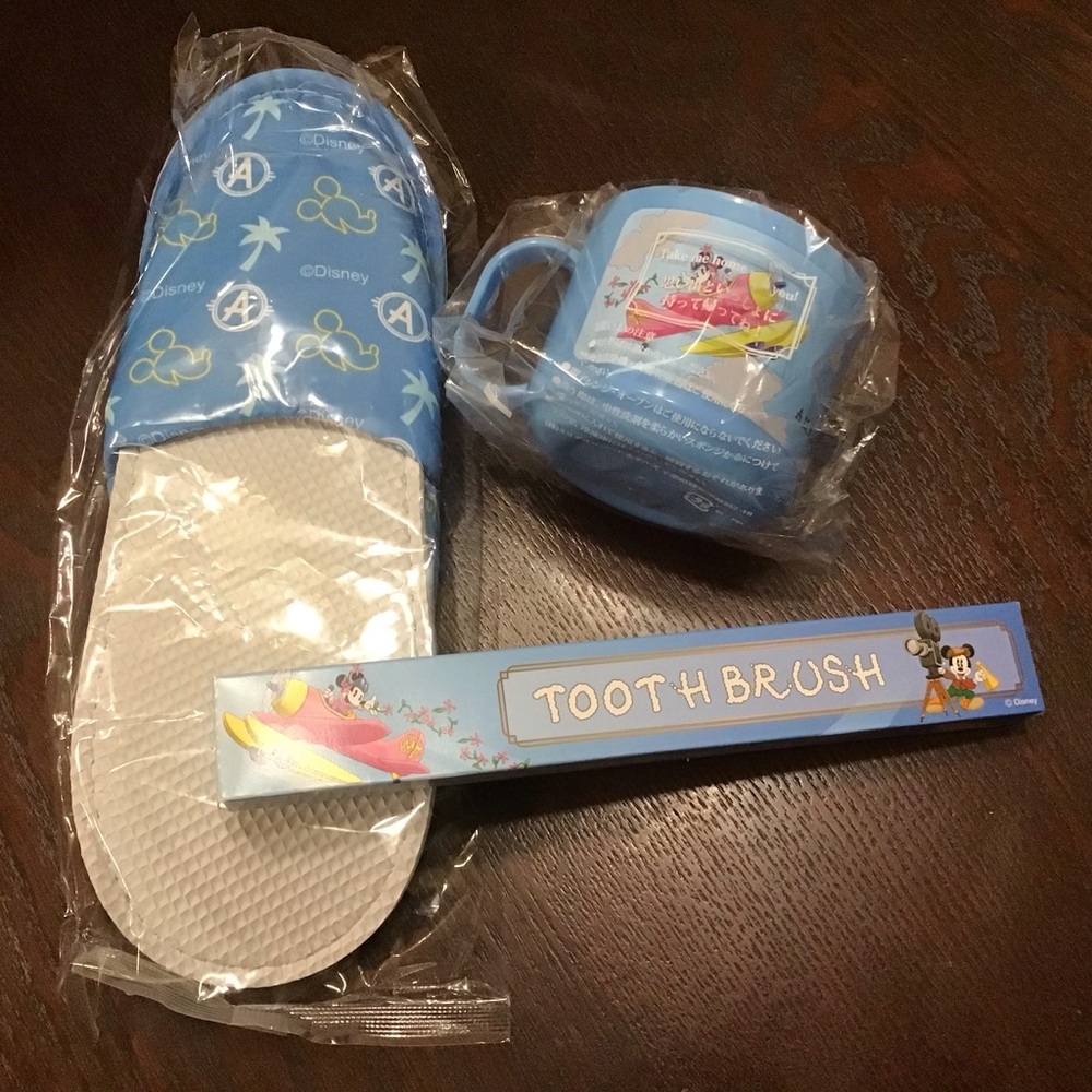 Tokyo Disney Hotel Child Bundle